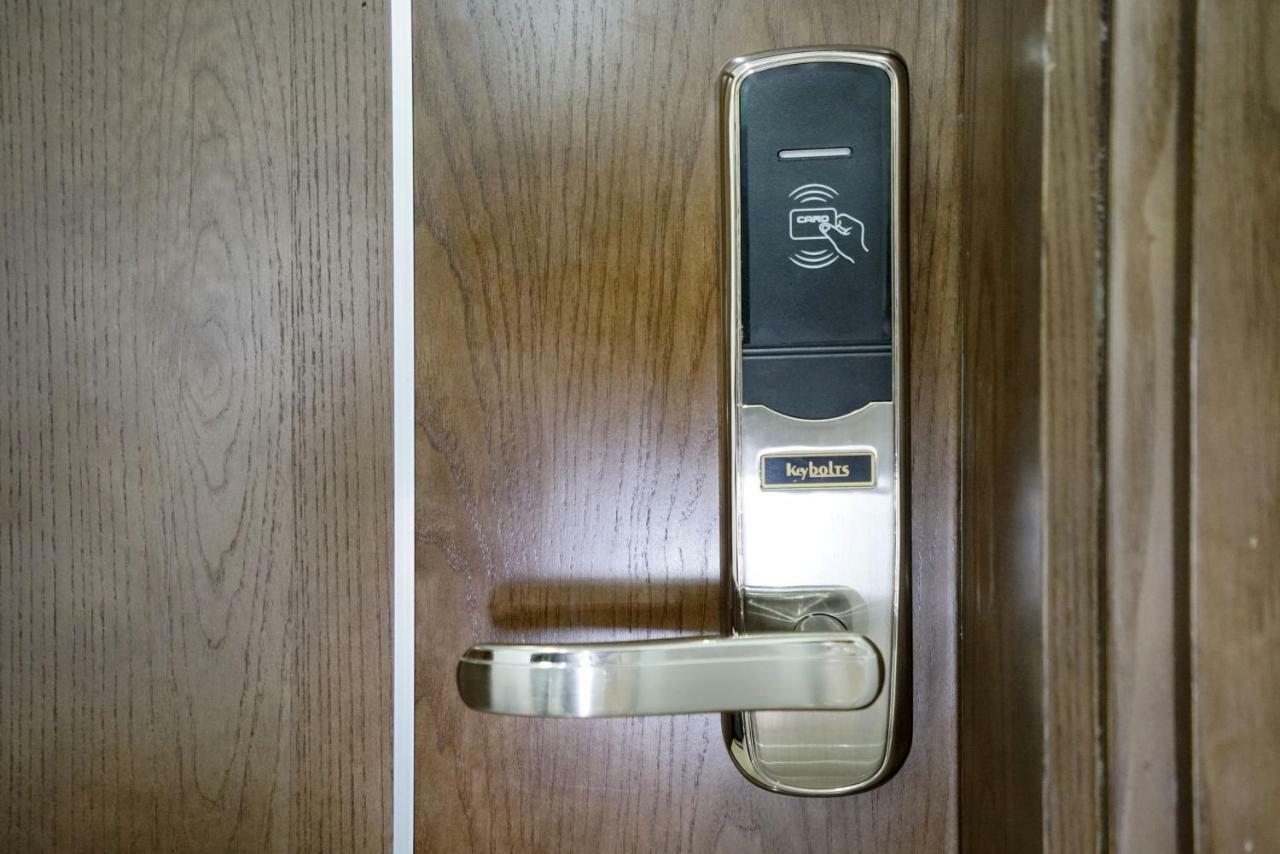 Lex Hotel ฮาลอง ภายนอก รูปภาพ
